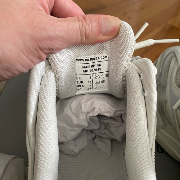 Brand New Balenciaga Track 2 Sneaker white silver. MISMATCHED sz eu 38 and 39 - Picture 6 of 11